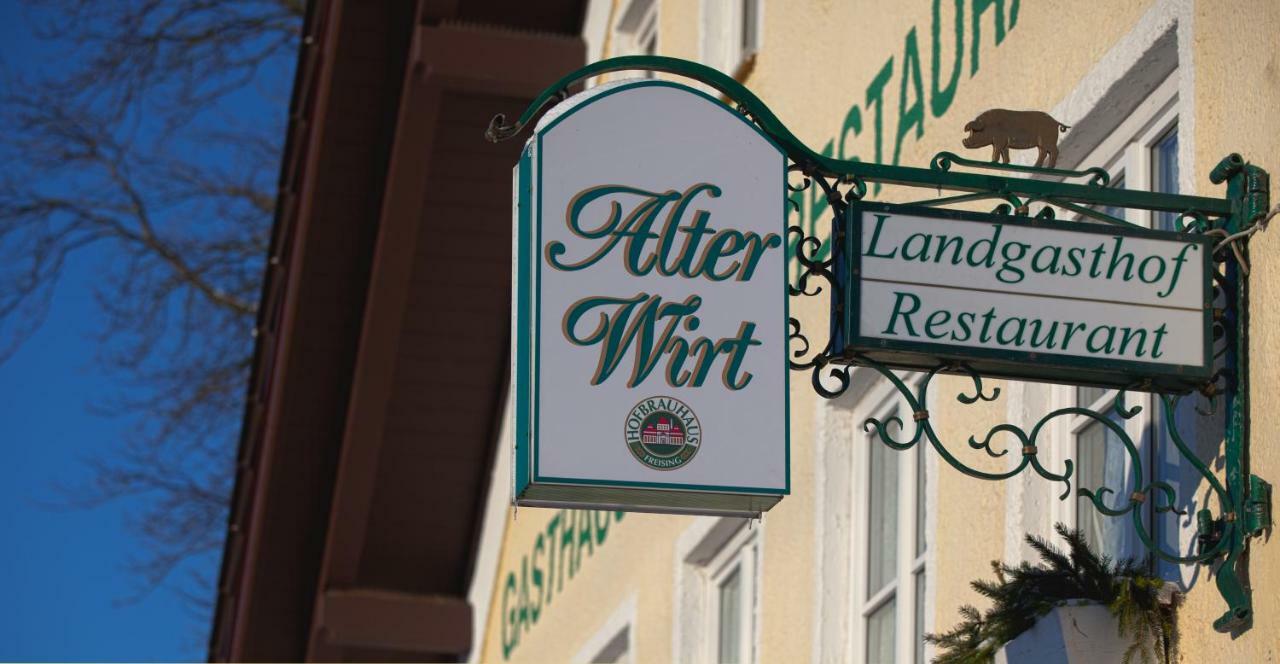 Hotel Alter Wirt Hallbergmoos Exteriör bild